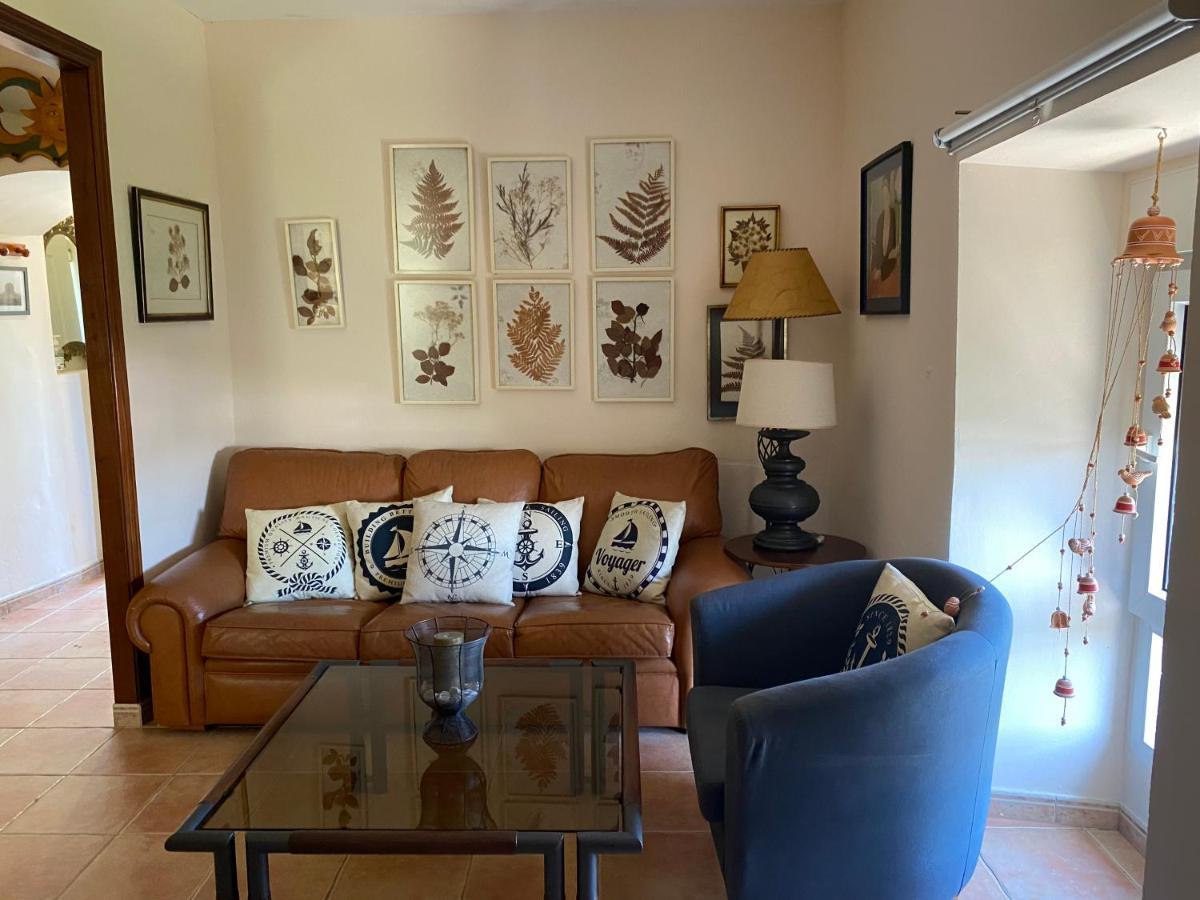 La Casa Del Farero Lägenhet San Esteban de Pravia Exteriör bild